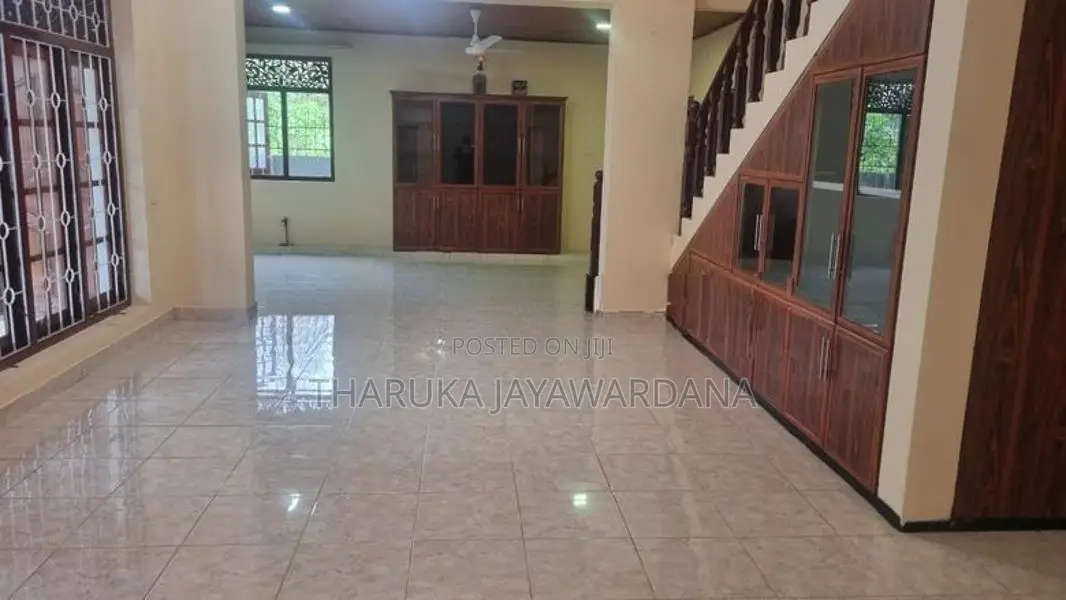 Two Story House for Rent Galawilawatha