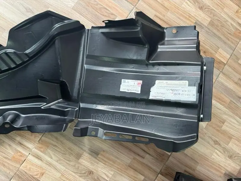 Toyota Raize inner guard cover