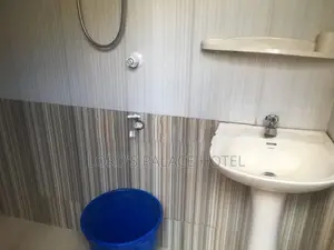 Lovely Room with separate Entrance Colombo 6