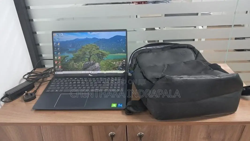 Dell Inspiron 5502 Laptop