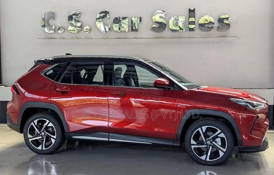 Toyota Yaris Cross Premium Luxury HEV 2025