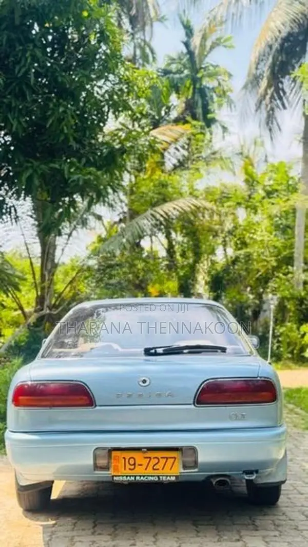 Nissan Presea 1992