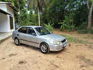 Hyundai Accent 2001