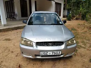 Hyundai Accent 2001