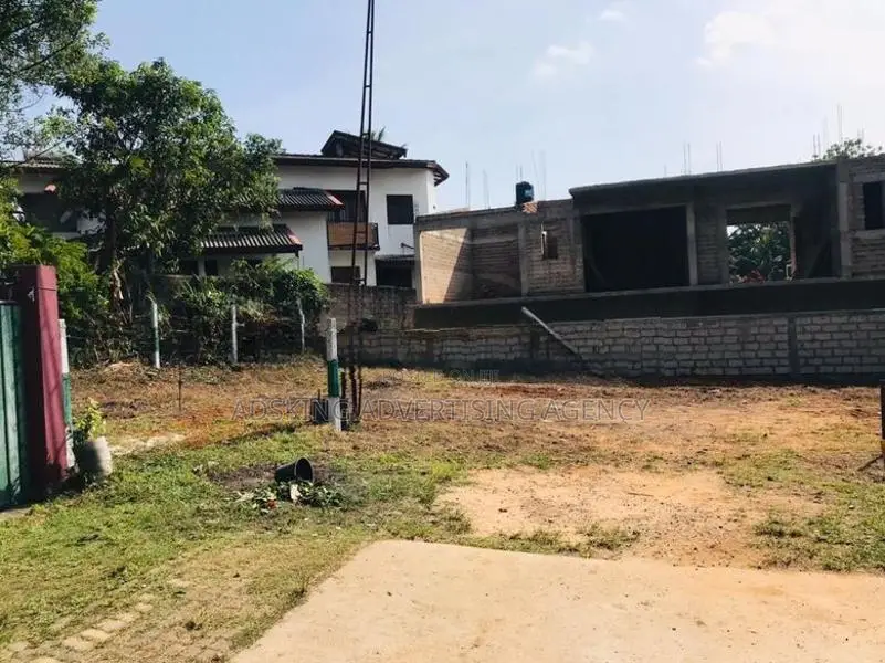 Land For Sale in Hokandara