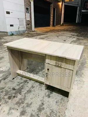 4×2 Modern Office Tables