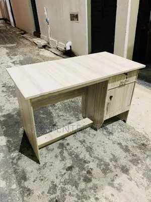 4×2 Modern Office Tables