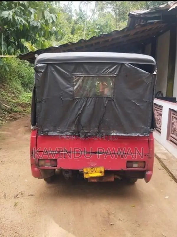 Mahindra Alfa 2009