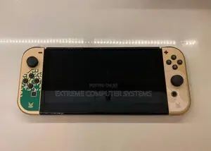 Nintendo Switch OLED - Zelda Edition
