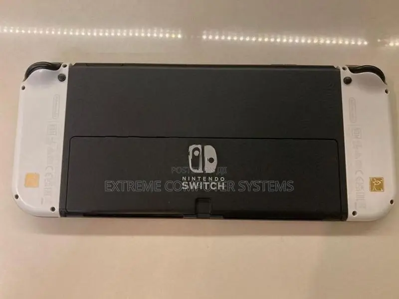 Nintendo Switch OLED - Zelda Edition