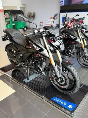 Bajaj Pulsar N160 Premium 2026