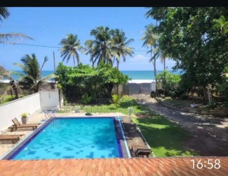 ☆ Ambalangoda Hotel for Rent ( R - 702 )