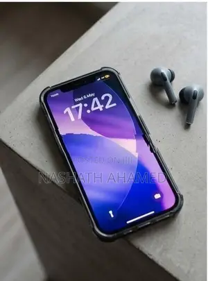 Apple iPhone 12 (Used)