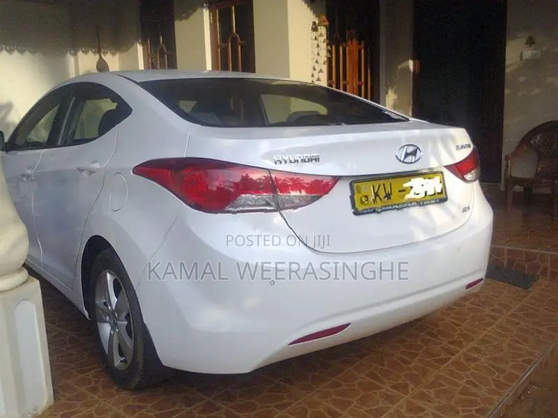 Hyundai Elantra Full Option 2013