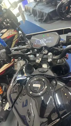 Bajaj Platina 125 2025