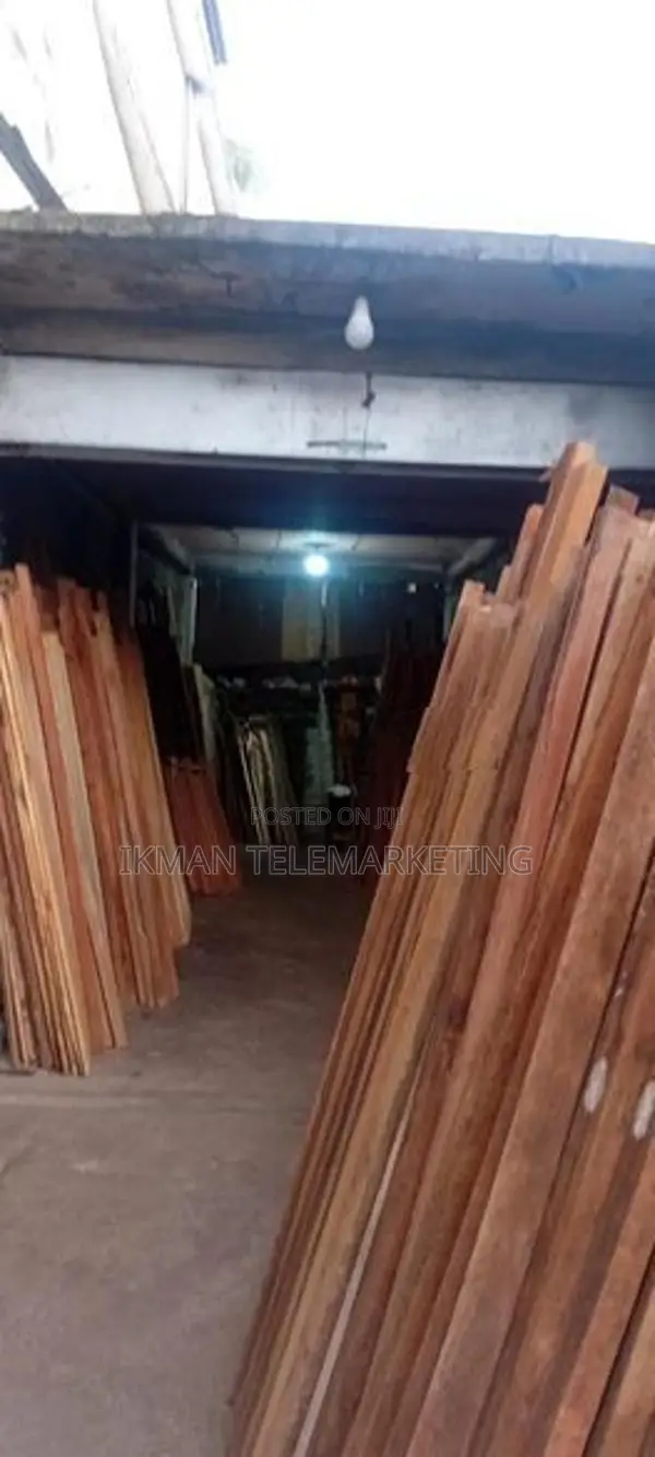 Commercial Building with Land for Sale in Moratuwa