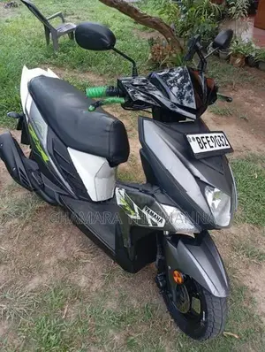 Yamaha Ray ZR 2017