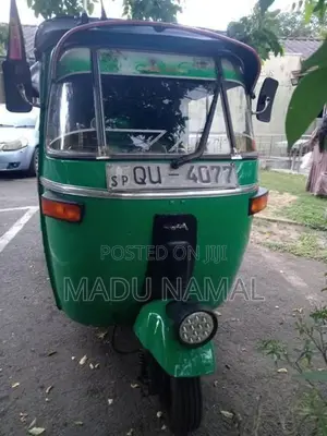 Bajaj RE 2008