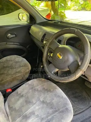 Nissan March K12 2002