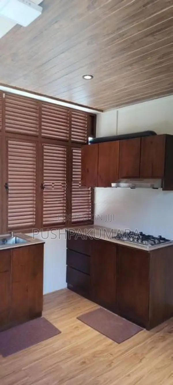 House for Sale in Nugegoda ( File No 69 E)