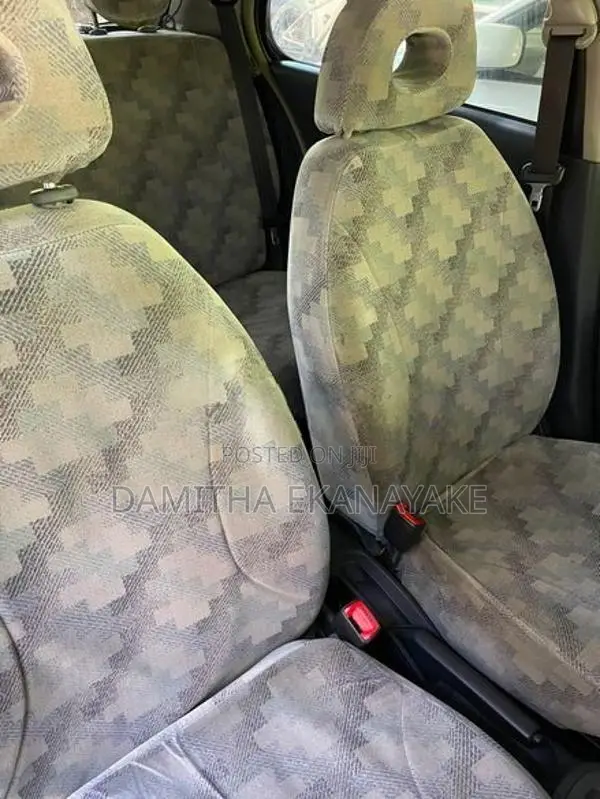 Nissan March K12 2002