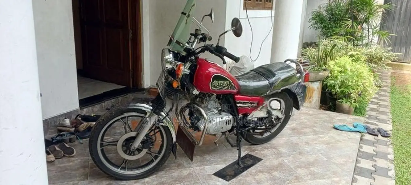 Suzuki GN 125 2008
