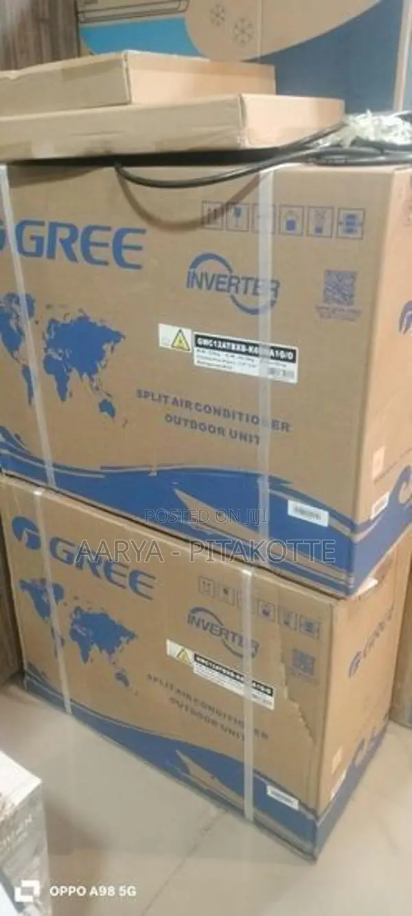 Gree Air Conditioner 12000BTU - inverter