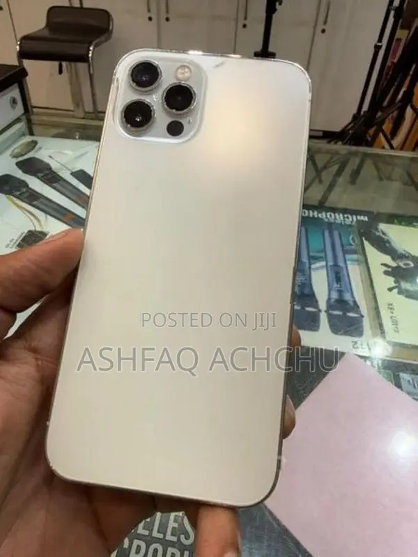 Apple iPhone 12 Pro (Used)