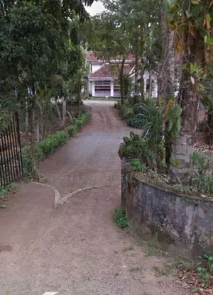 9BED HOUSE FOR SALE IN AVISSAWELLA (SP1169)