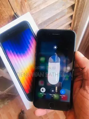 Apple iPhone SE 3 (Used)