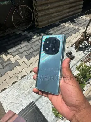 Xiaomi Redmi Note 14 Pro Plus (Used)
