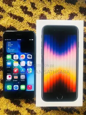 Apple iPhone SE 3 (Used)