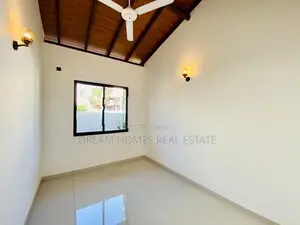 Single Storey 3 Bedroom House for Sale Near Athurugiriya
