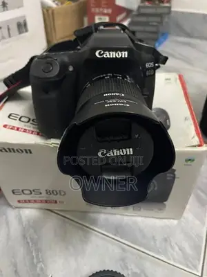 Canon EOS 80D Camera