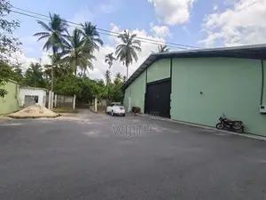 Warehouse for Sale Moragahahena Padukka Road Facing