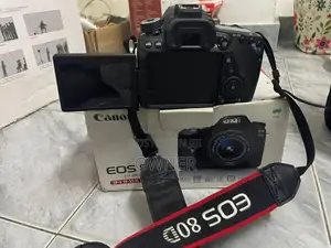 Canon EOS 80D Camera