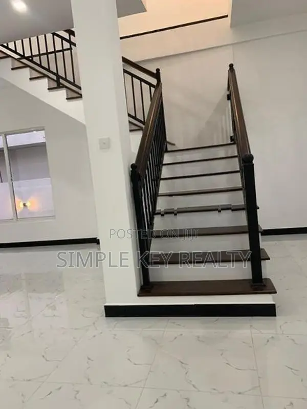Brand new luxury house for sale in minuwangoda