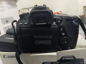 Canon EOS 80D Camera