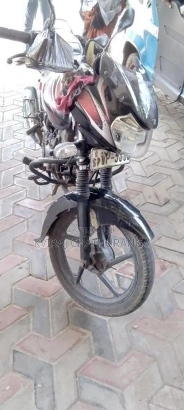 Bajaj Discover 100 2010