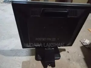 HP 19" Monitor Square
