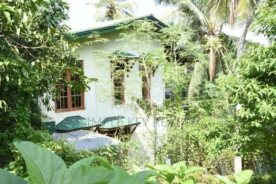 Beutiful two store house for sale in kadawatha ragama road
