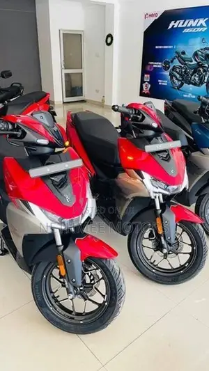 Hero XOOM 125R 2026