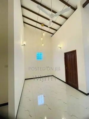 Single House for Sale in Homagama Kirwathtuduwa
