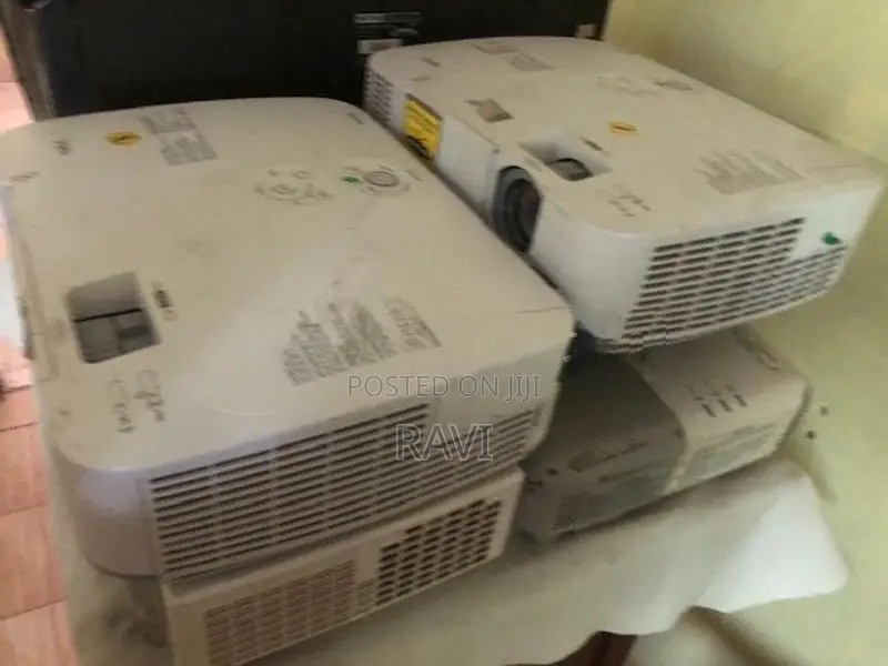 Projectors Nec (HDMI,wifi, UsB, vga)