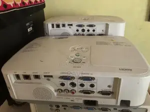 Projectors Nec (HDMI,wifi, UsB, vga)