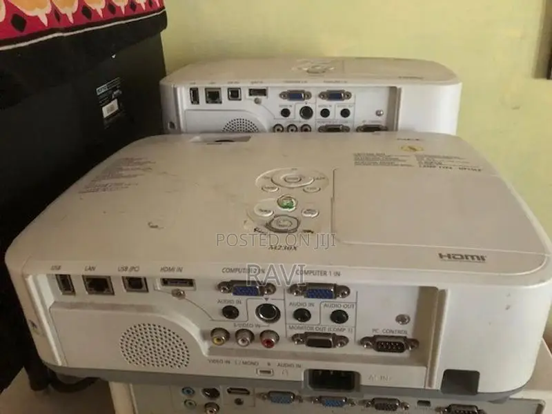 Projectors Nec (HDMI,wifi, UsB, vga)