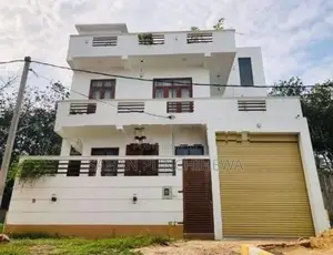 Modern 2 Storey House for Sale in Piliyanda