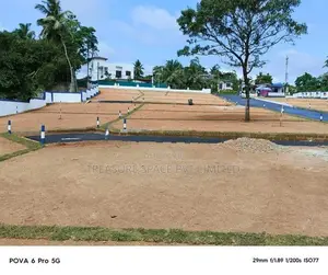 Land for Sale at Athurugiriya