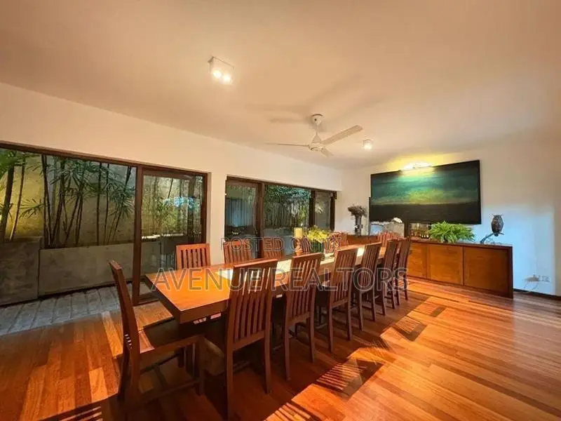 5BR House for Sale in Nawala