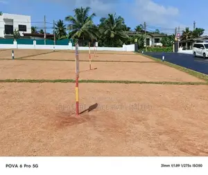 Land for Sale at Athurugiriya